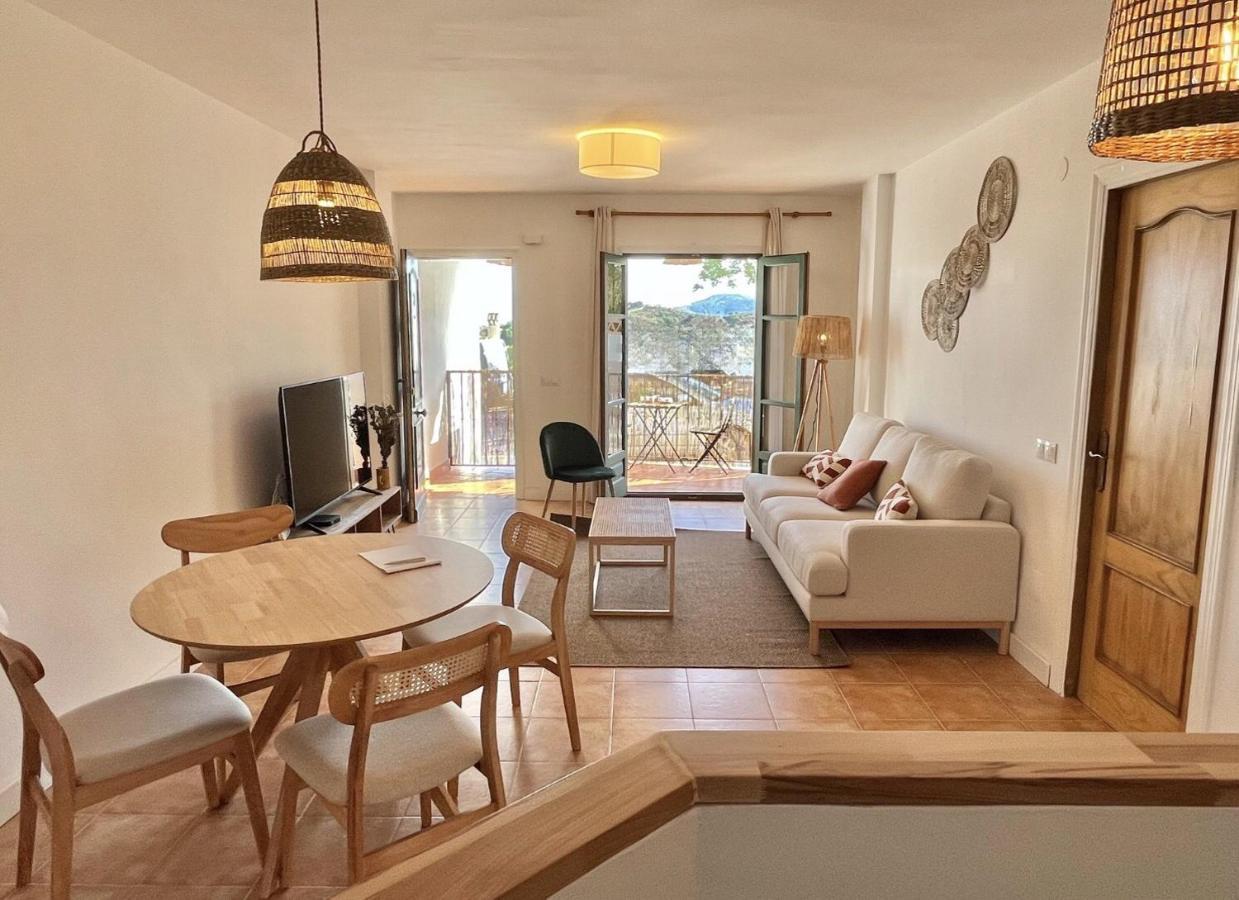 프리질리아나 Casa La Aguanosa Con Piscina Y Vistas Al Mar 아파트 외부 사진